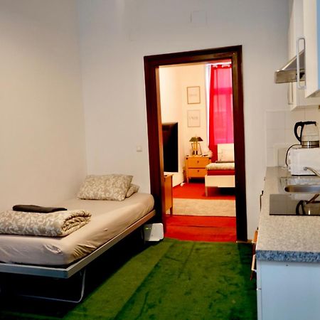 Volkstheater Apartment. Vienna Exterior photo